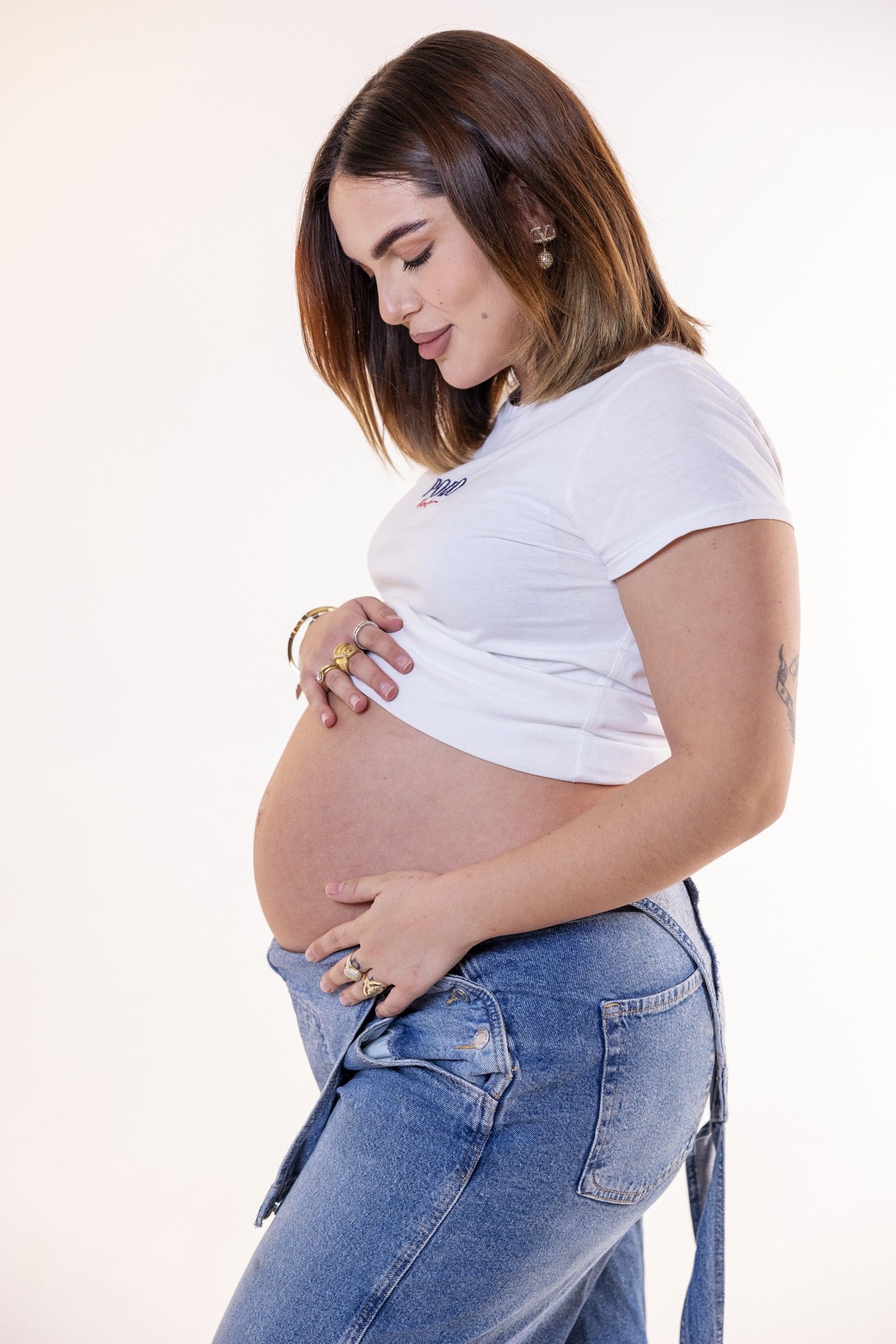  XNG PRODUCTIONS STUDIO MATERNITY PHOTOGRAPHY