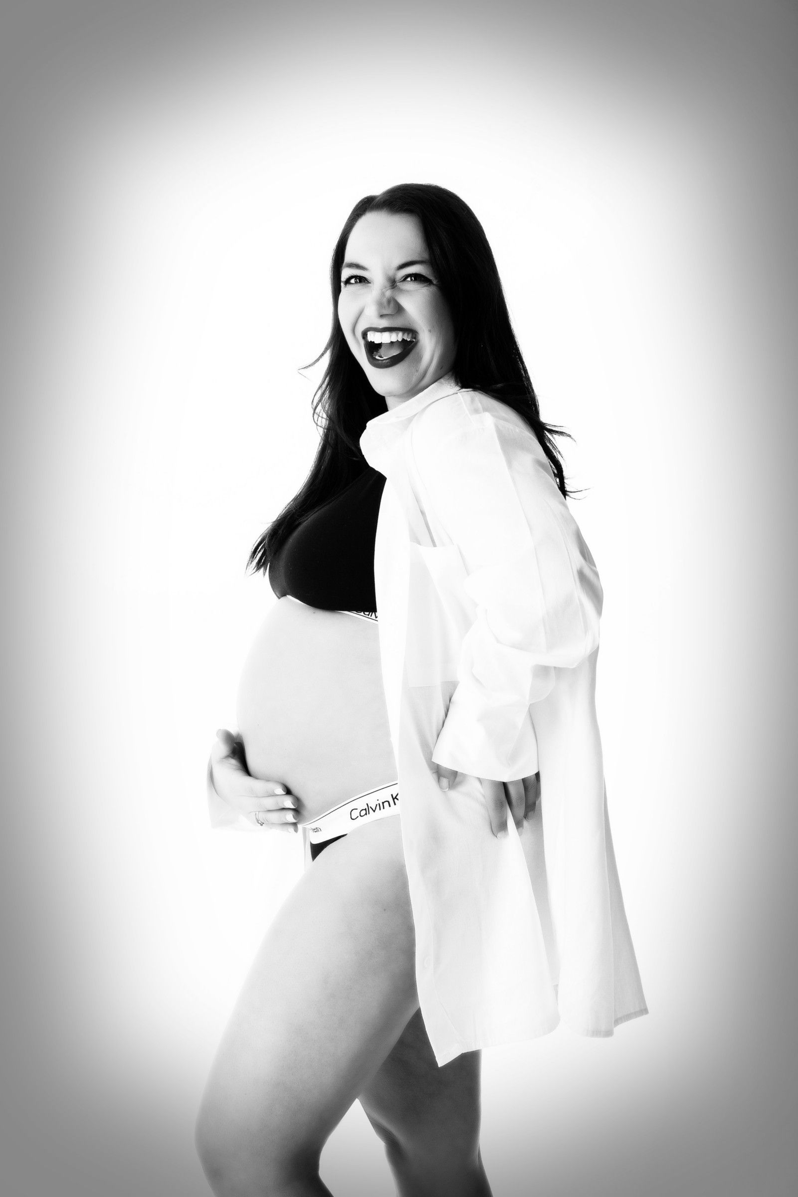  XNG PRODUCTIONS STUDIO MATERNITY PHOTOGRAPHY