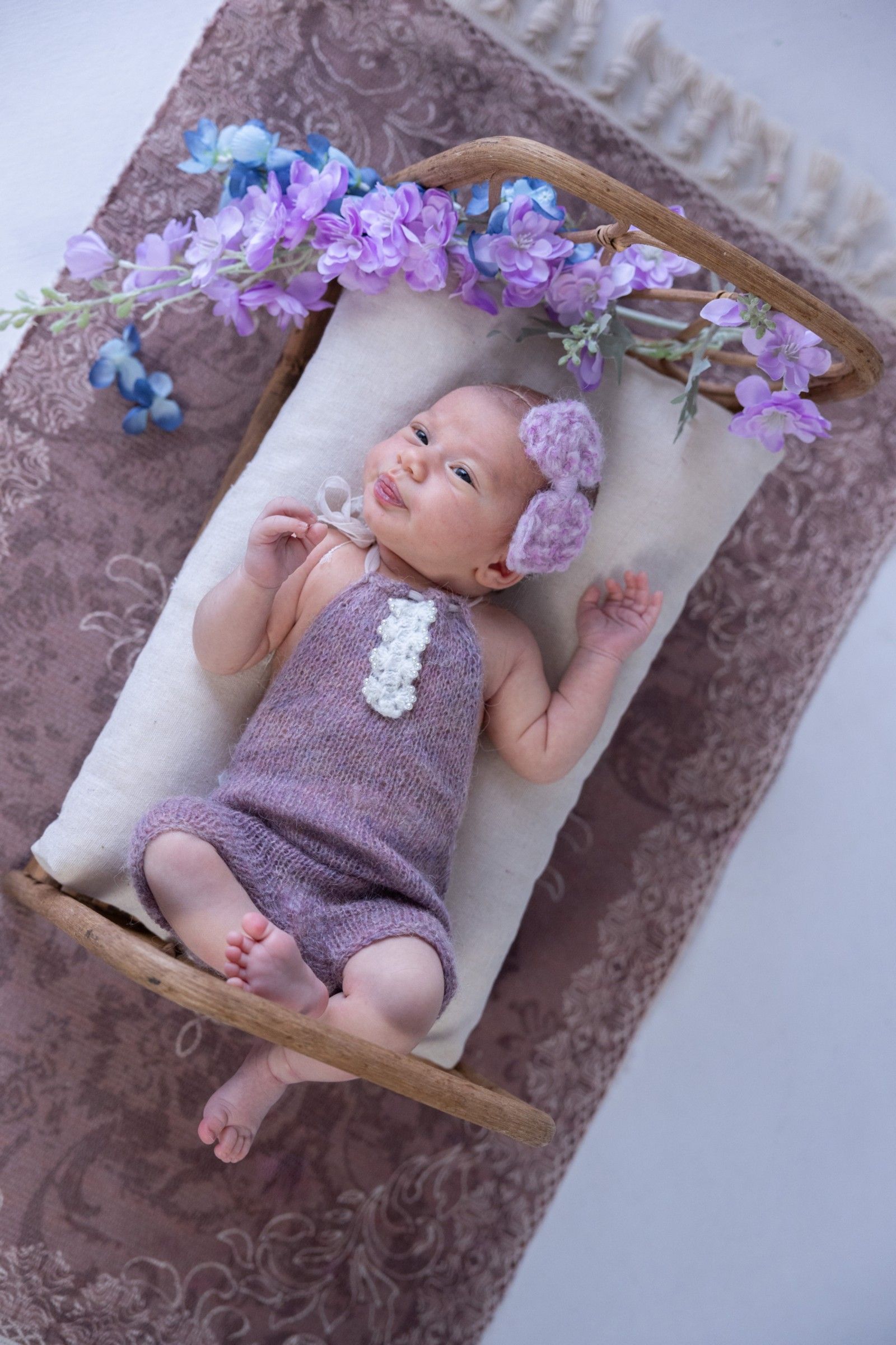 22 XNG PRODUCTIONS NEWBORN