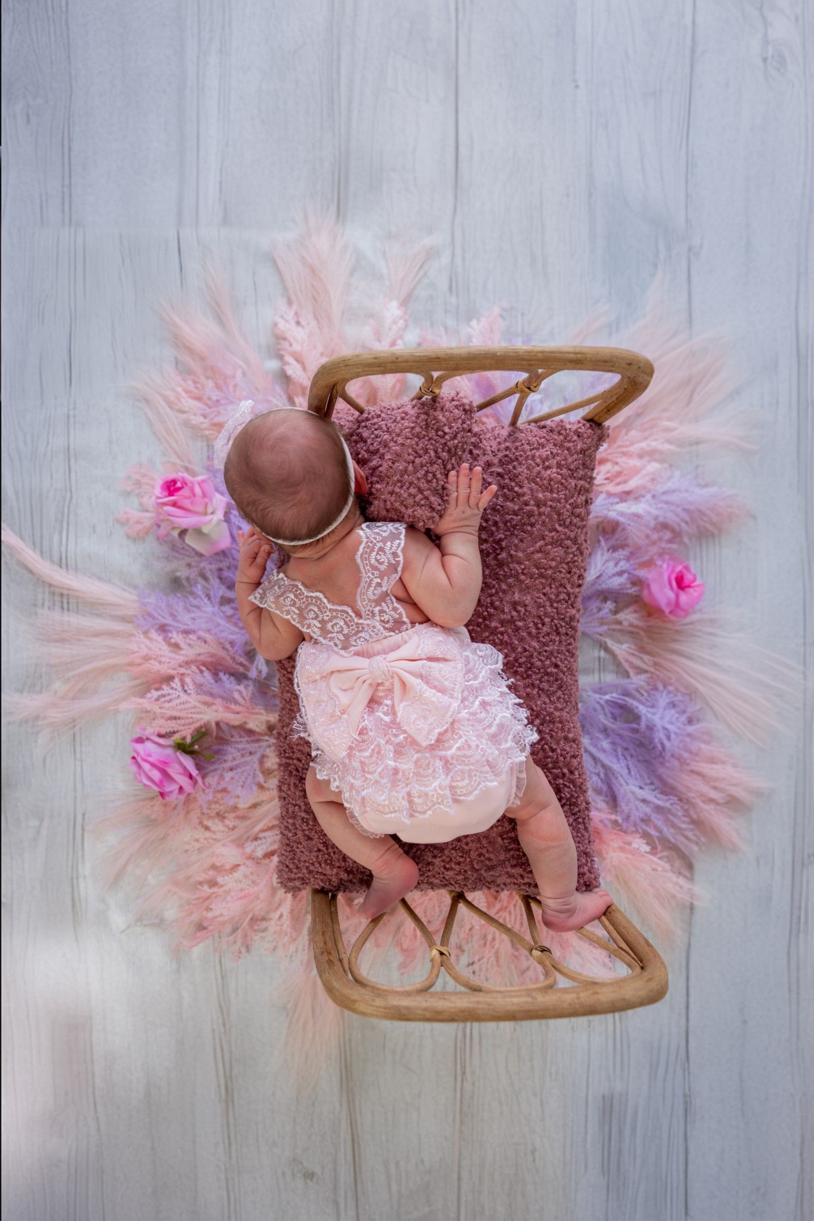 24 XNG PRODUCTIONS NEWBORN