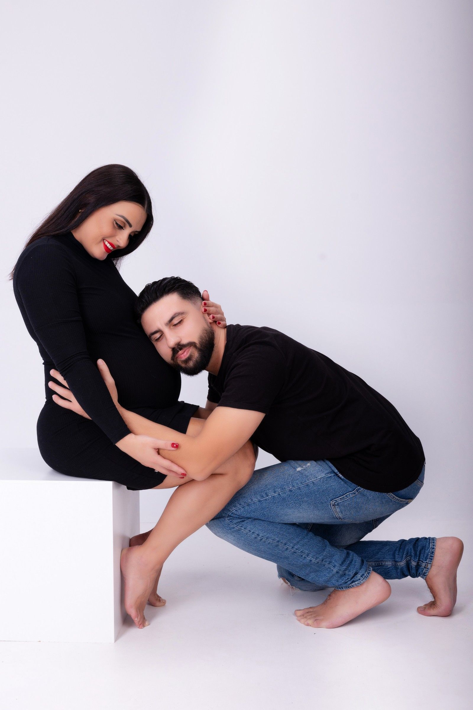  XNG PRODUCTIONS STUDIO MATERNITY PHOTOGRAPHY